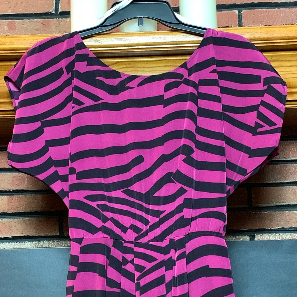 Prevett Short Sleeve Romper SZ - S - Picture 2 of 8